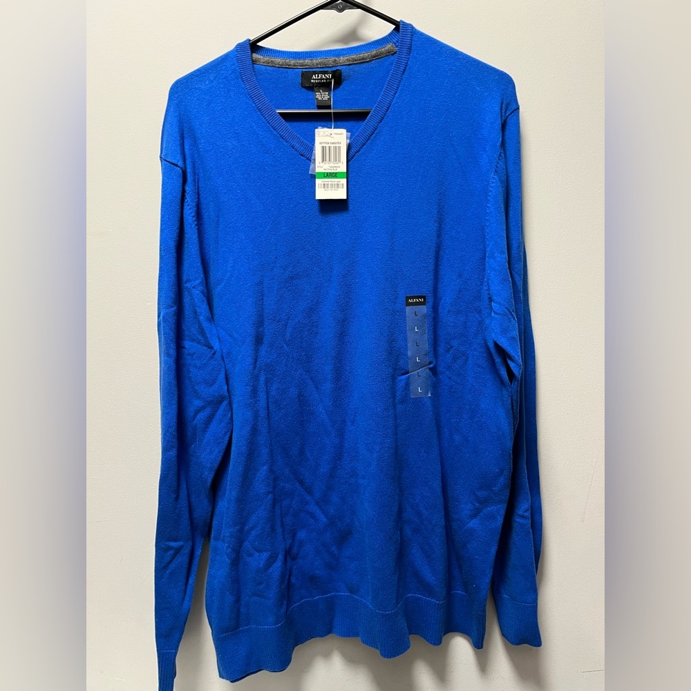 Alfani Light Weight V-Neck Men’s Sweater